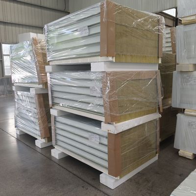 chất lượng  A-Class PU Foam Sandwich Panels 50mm Thermal Insulation nhà máy sản xuất