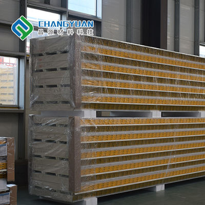 Tấm cách nhiệt mái PU Sandwich tiết kiệm năng lượng 75/100/150mm