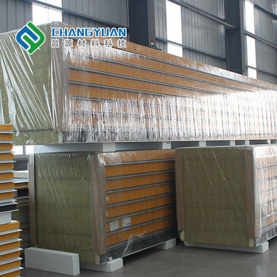 Tấm cách nhiệt nhẹ 50mm Polyurethane Sandwich Panels