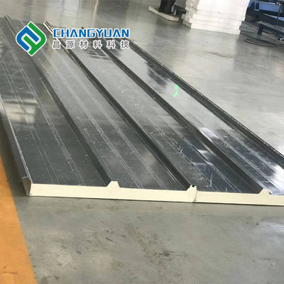 Tấm cách nhiệt bằng bọt Polyurethane trên mái nhà cho các tòa nhà thương mại và dân cư