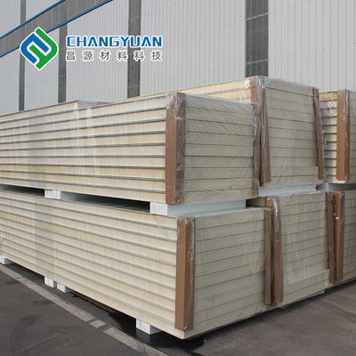 Phòng lạnh không thấm nước Bảng điều khiển PU Bảng điều khiển bánh sandwich chống cháy cho tường và sàn nhà
