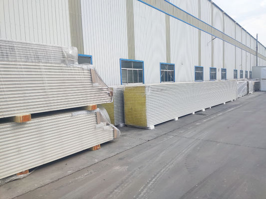 Đánh giá chống cháy lớp A Bảng tường phòng sạch Giá trị R 0,3 Bảo vệ nhiệt ≥10 năm Độ bền
