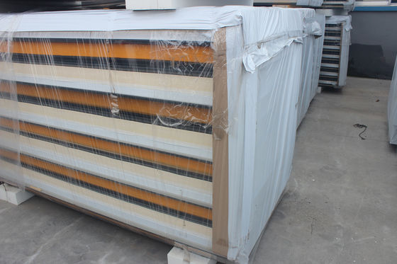 Ban phòng lạnh cách nhiệt với polyurethane cho cách âm và chống ẩm