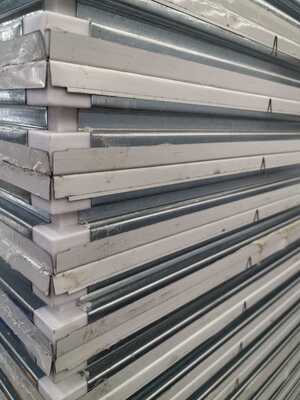 Bảng sandwich phòng sạch chống cháy và chống nước với độ dày tùy chỉnh cho môi trường sạch cao