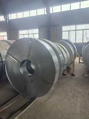 Hot Dip Galvanized Metal Building Purlin với chiều dài tùy chỉnh và loại thép 195/235/355 cho hỗ trợ cấu trúc
