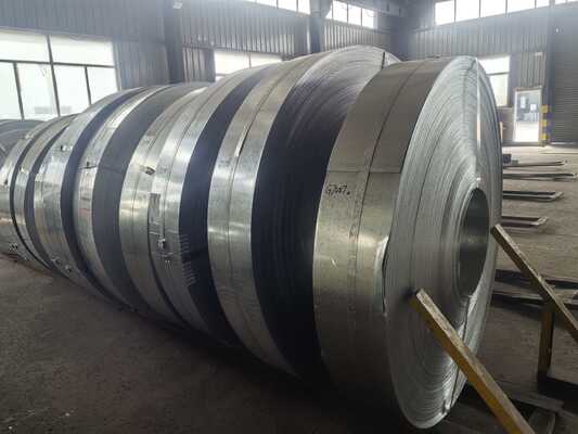 Hot Dip Galvanized Metal Building Purlin với chiều dài tùy chỉnh và loại thép 195/235/355 cho hỗ trợ cấu trúc